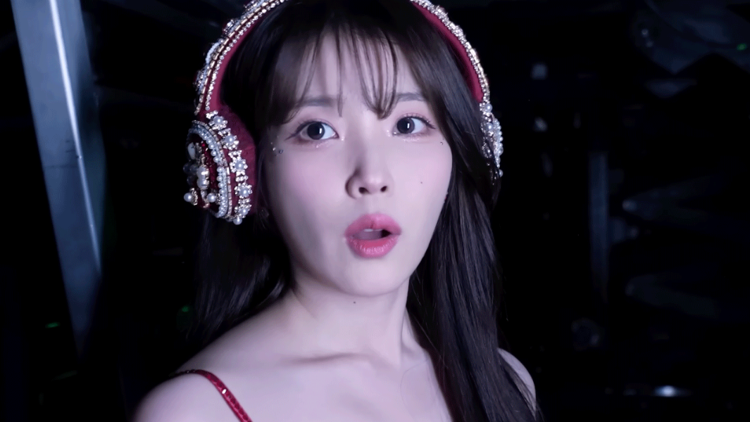아이유 이관개방증 귀 질환 으로 콘서트 취소